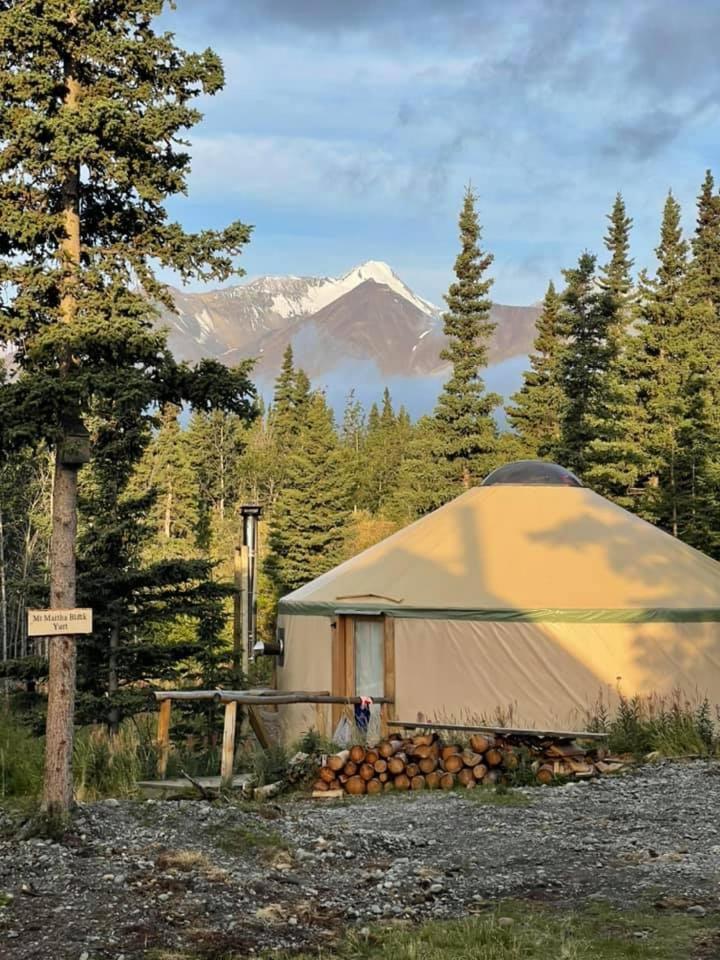 Mount Logan Ecolodge & Retreat Center Haines Junction Kültér fotó
